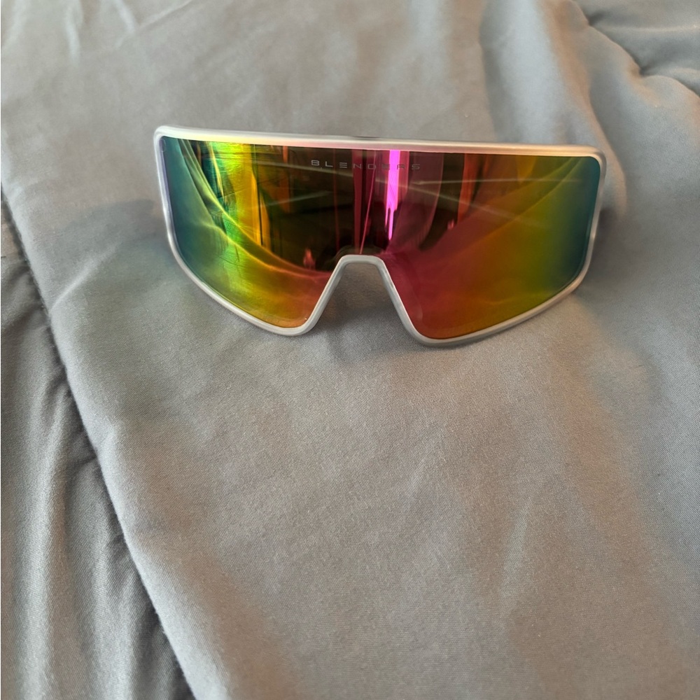 Blenders Rainbow Polarized Sunglasses